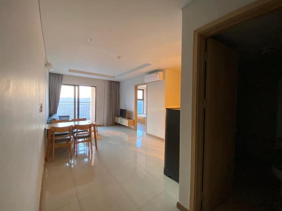 Hạ Long Bayside Homestay Apartment in Laos