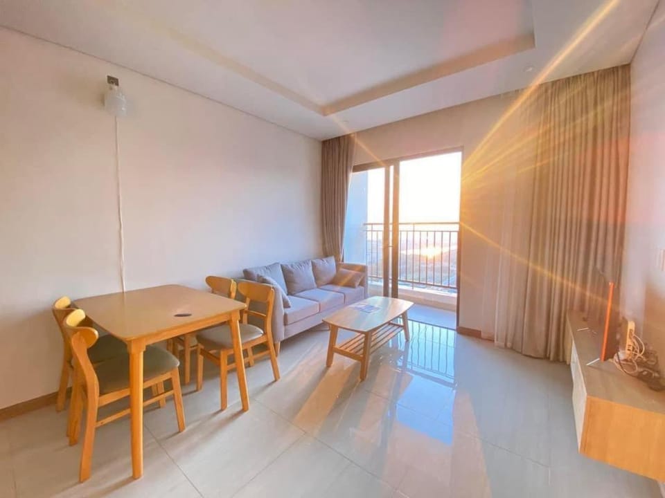 Hạ Long Bayside Homestay Apartment in Laos