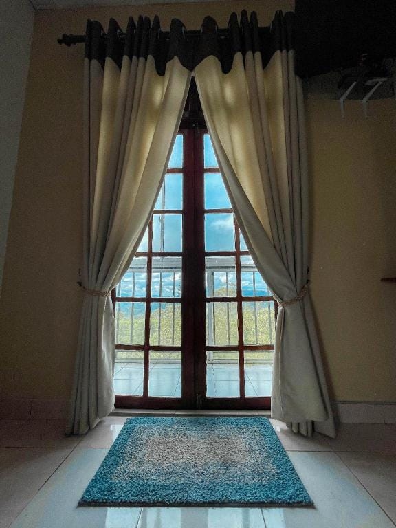 Book now for a relaxing stay in our cozy hotel. Villa in Central Province