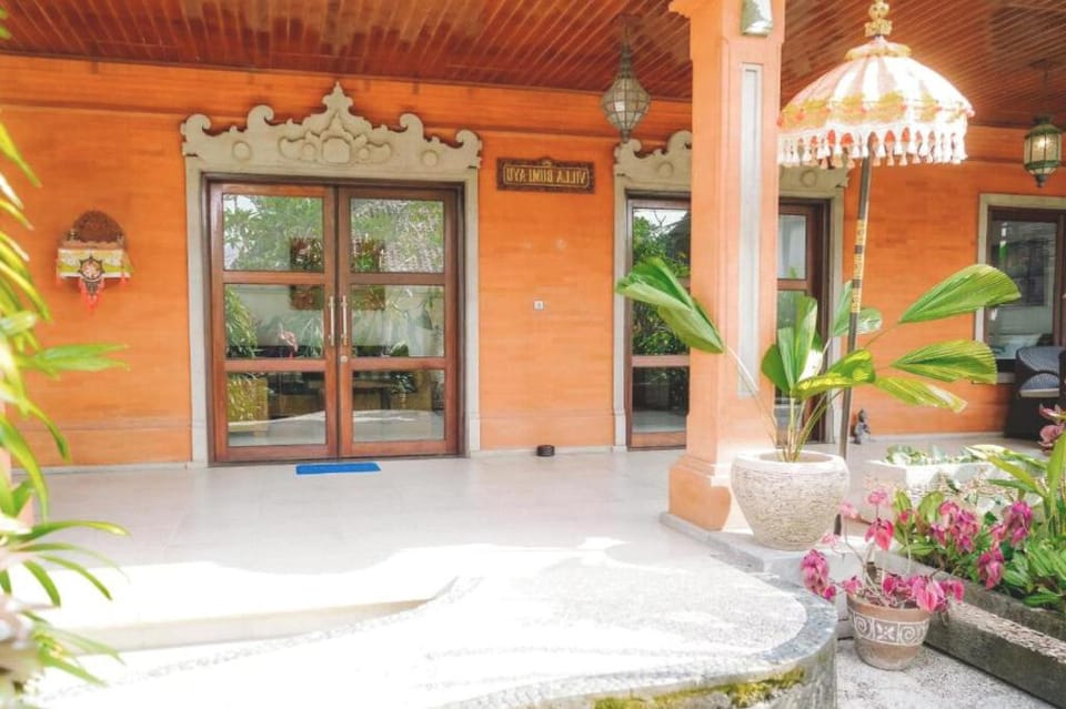 Coze 2 BR Bumi Ayu Villa #M1 Villa in Denpasar