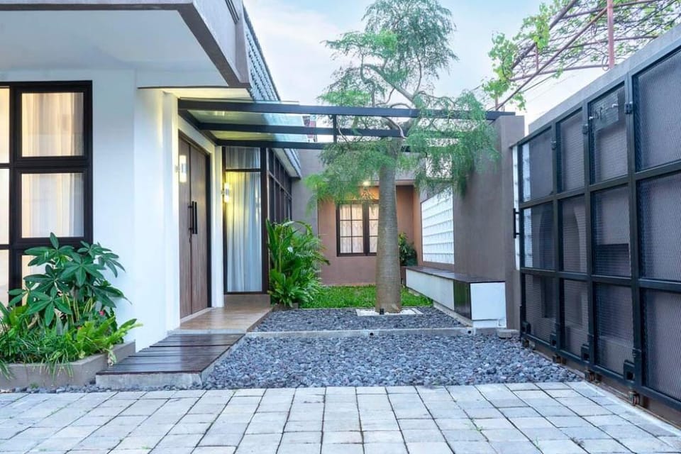 Urbanisia Vacation rental in East Java