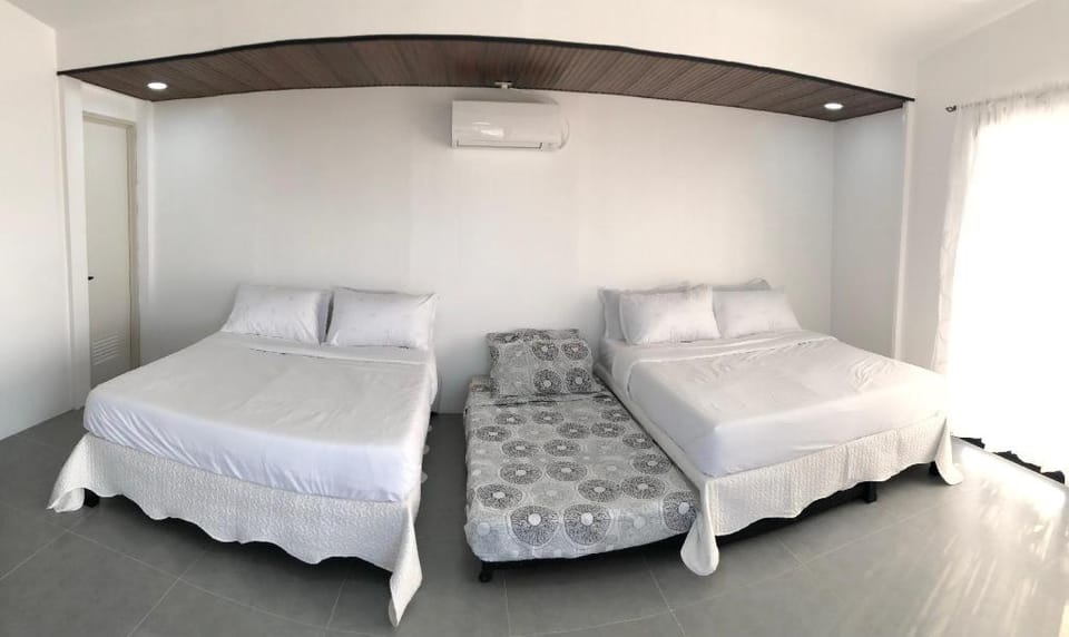 Sunset Hour Vacation rental in San Juan
