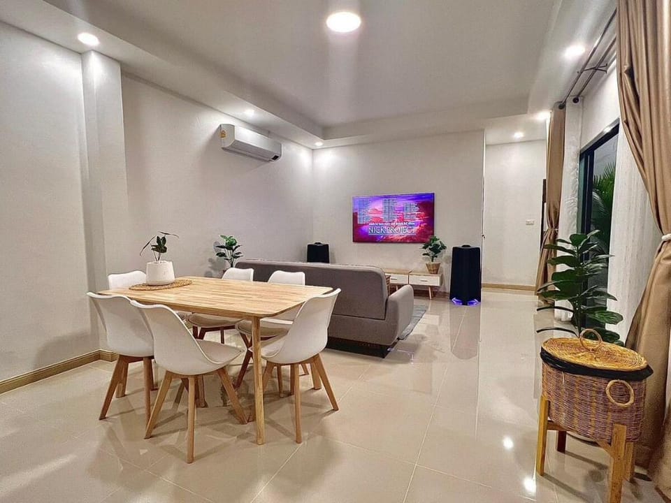 GK Pool Villa Villa in Hua Hin District