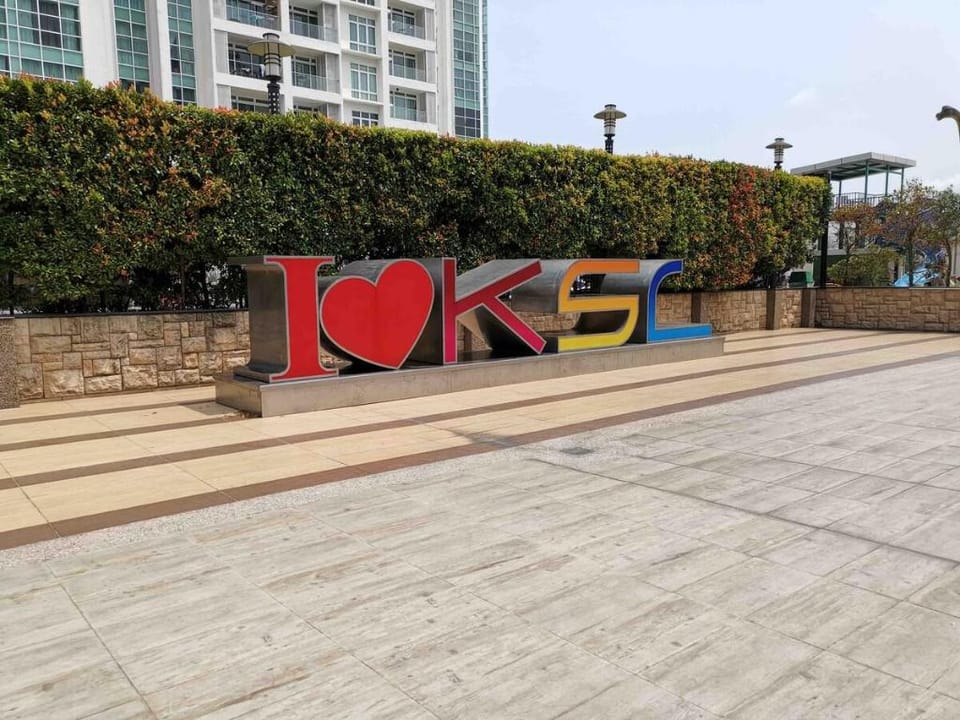 Ksl City Mall  D'Esplanade Cozy Studio 5pax JBTown Apartment in Johor Bahru