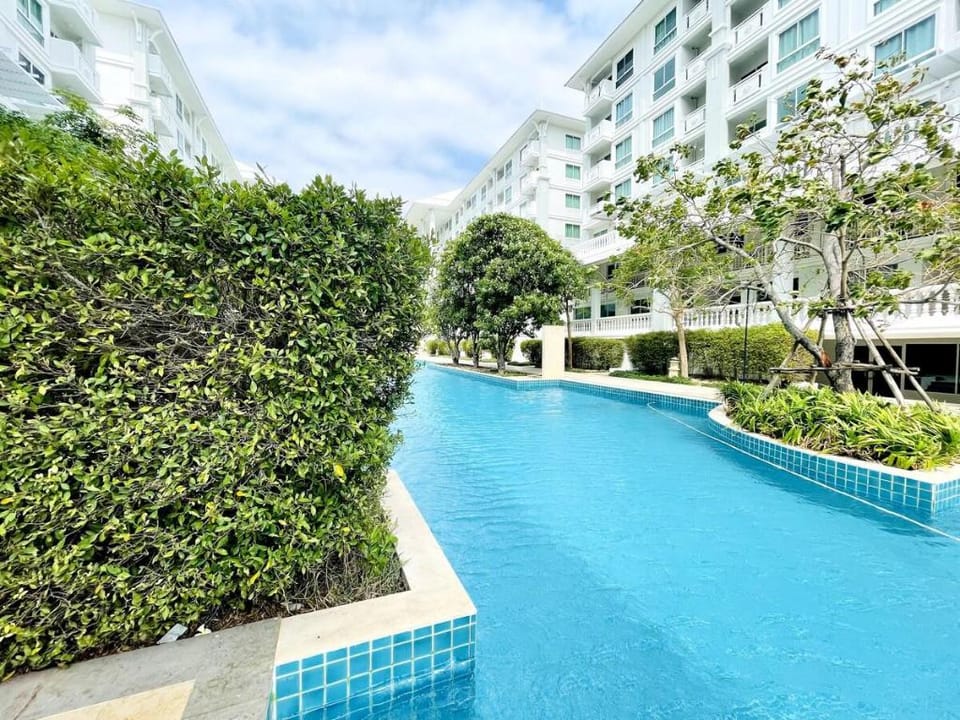O2 Classy Duplex 2BR Pool Access Apartment in Thailand