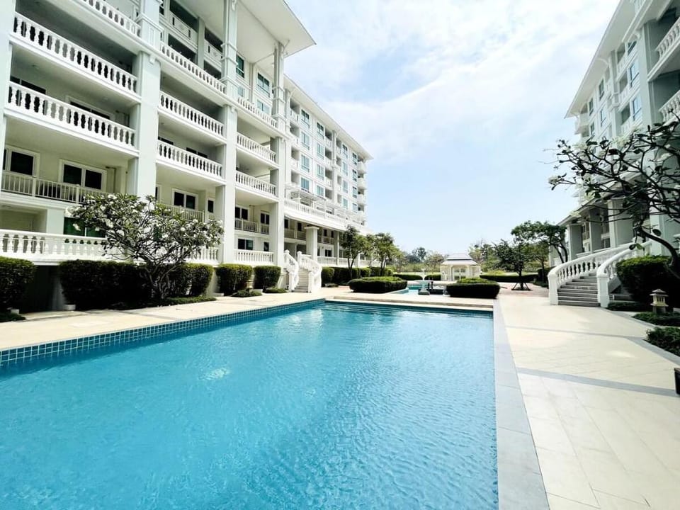O2 Classy Duplex 2BR Pool Access Apartment in Thailand