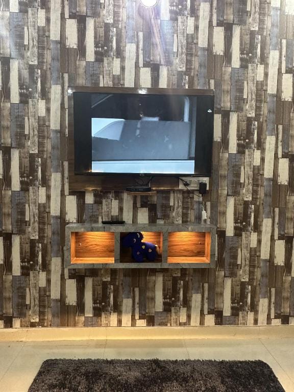 Gold Fish Homes Apartment in New Delhi