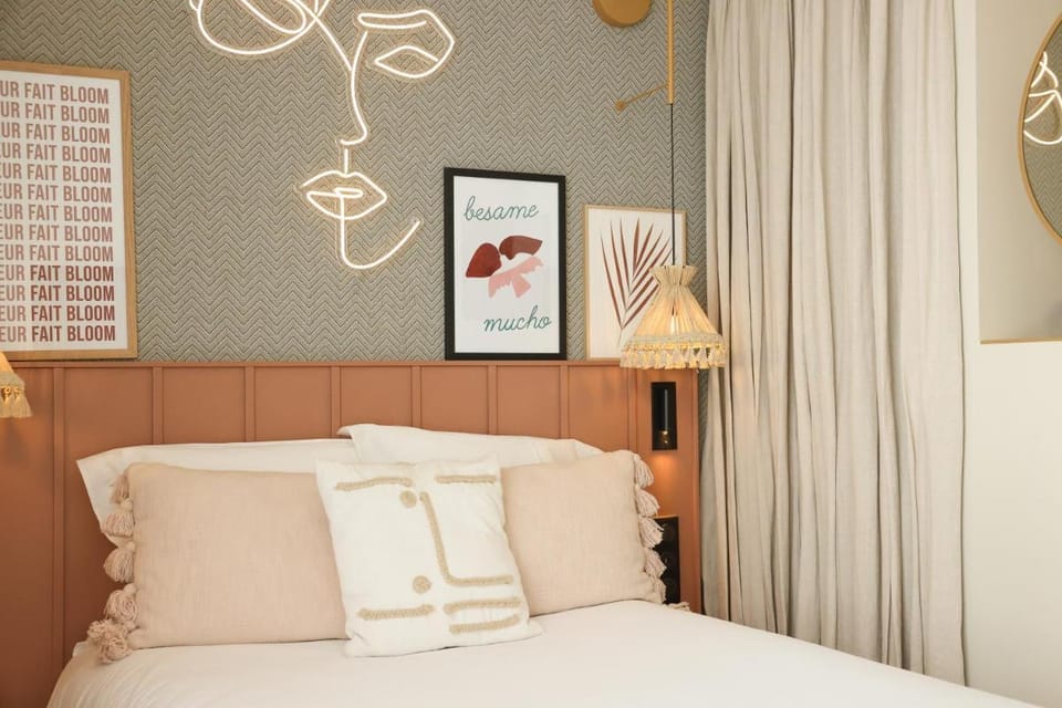 Bloom House Hotel & SPA Hotel in Paris