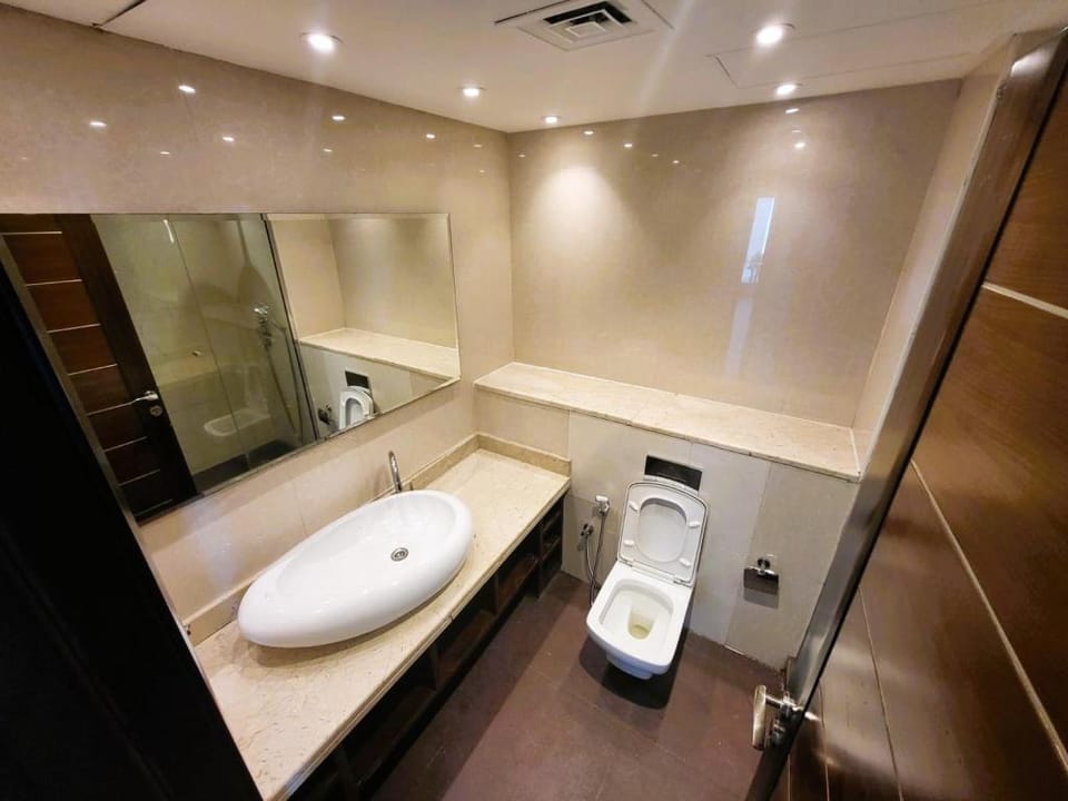 Horizon Tower- Dubai Marina Apartment in Dubai