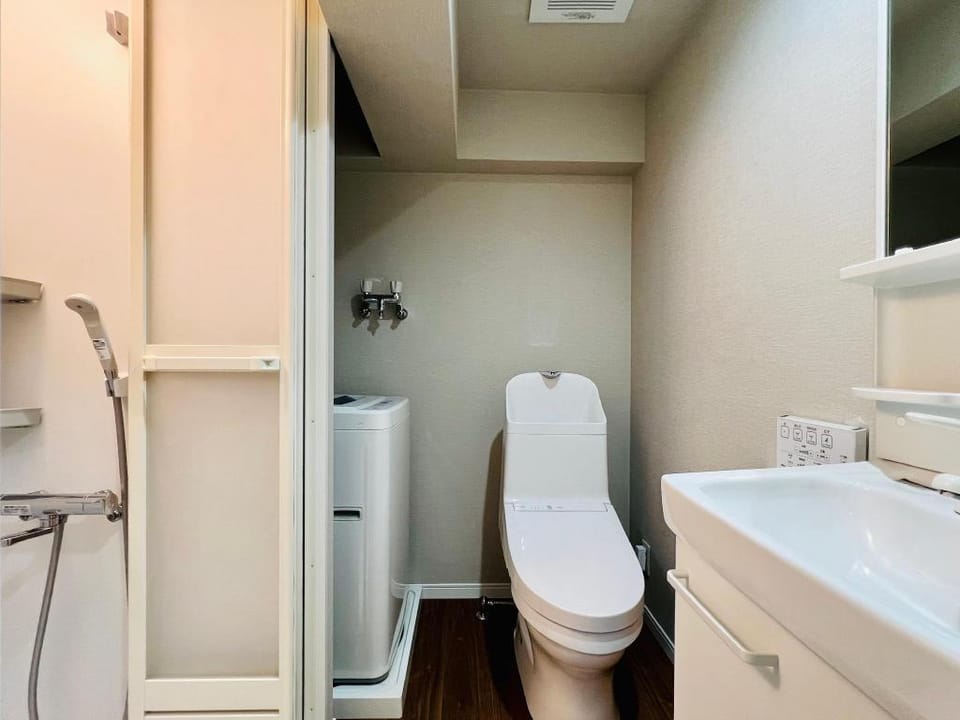 Shinjuku Station kabukicho 2minutes  big House1003 Apartment in Shinjuku