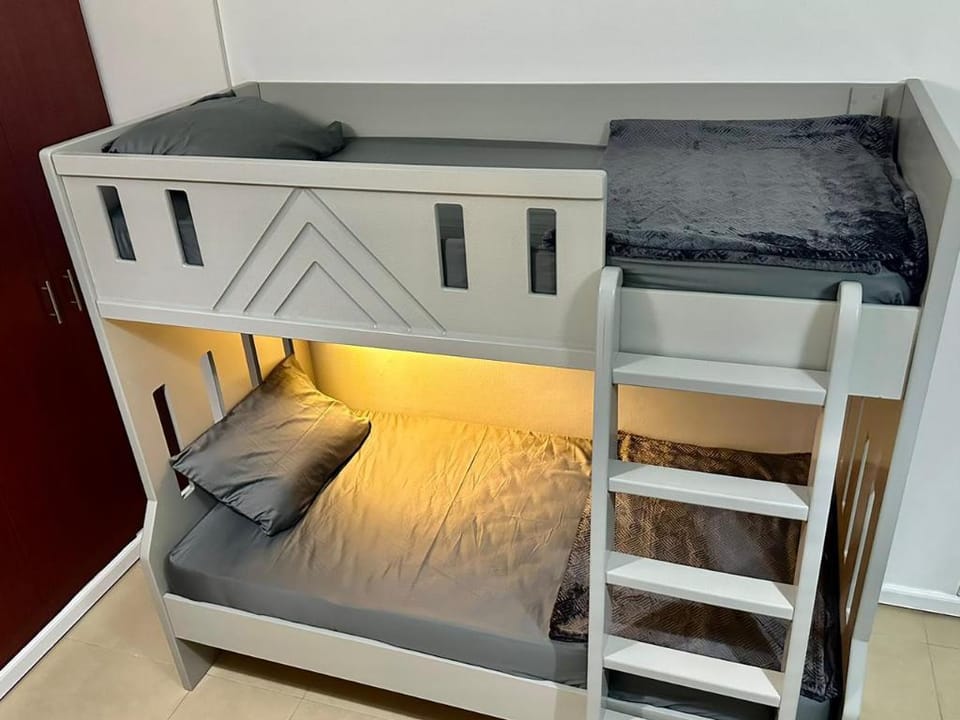 Grand Florida Beach Hostel Apartment in Dubai