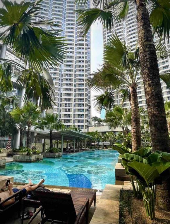 Cozy 1 Bedroom Apartment, free Wifi, Netflix (7Q) Apartment in Jakarta