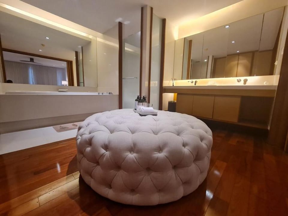 Pearl of Naithon, Naithon Beachfront, Apartment Apartment in Phuket
