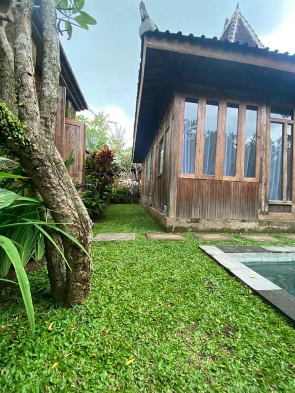 One Bedroom Joglo Villa 5 at Sarini Villas Villa in Blahbatuh