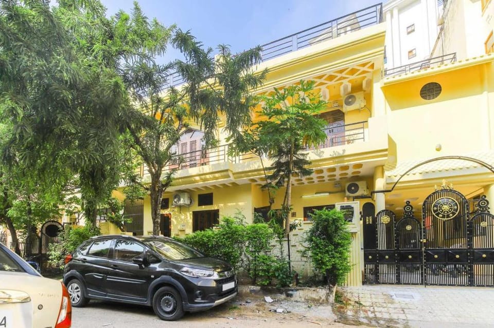 OYO Flagship 809308 Royal County Inn Hotel in Jaipur