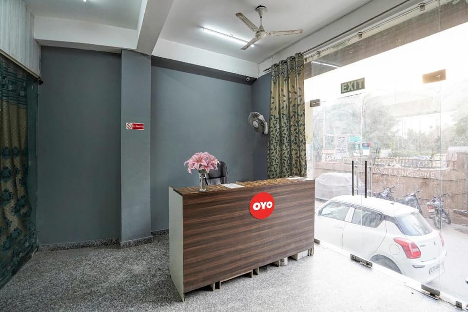 Hotel O Elite Signature Hotel in Noida
