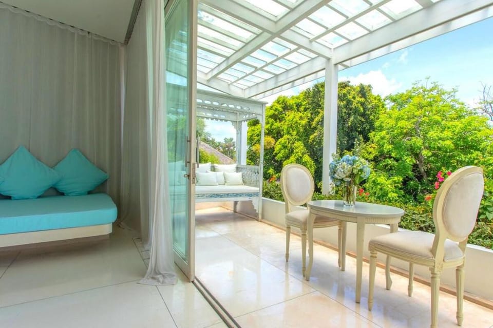 Luxury Modern 5 BR Private Pool Villa Y003 Villa in North Kuta