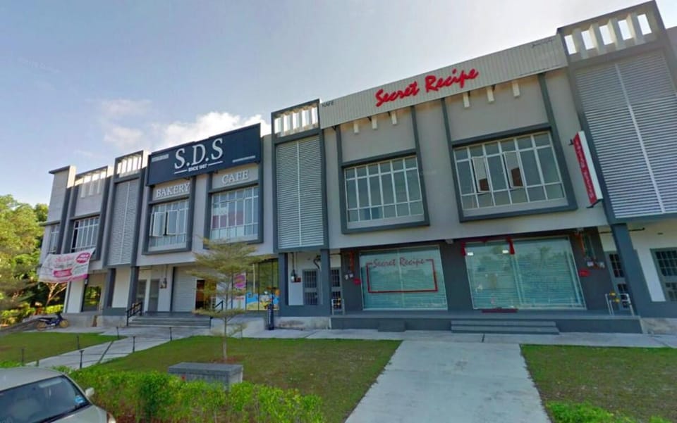 Desaru Home with  KTV & BBQ near Beach & Waterpark Vacation rental in Johor
