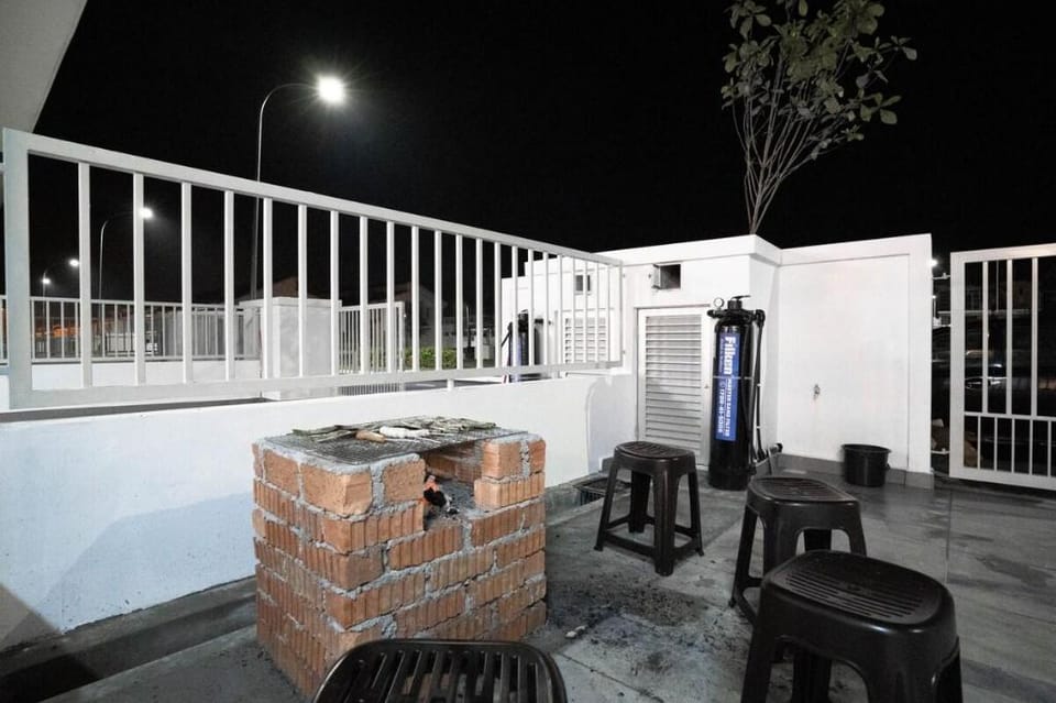 Desaru Home with  KTV & BBQ near Beach & Waterpark Vacation rental in Johor