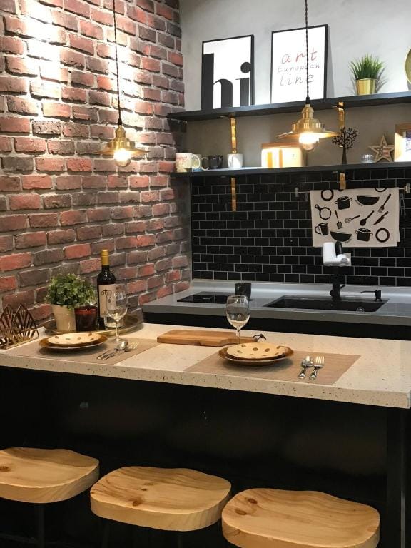 Ingrid/新竹玻工館 清大轉運站/ free wifi/附廚房&陽台[月租方案] Apartment in Taiwan, Province of China