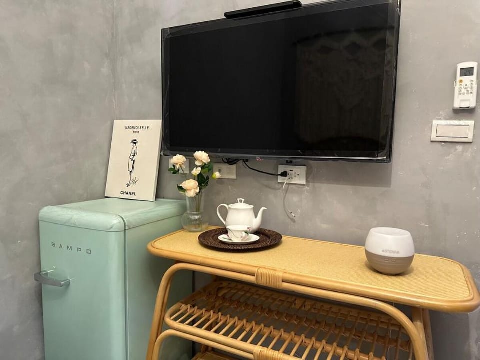 Bohemia新竹/市立動物園 玻璃工藝館 後站夜市/ free wifi/附咖啡廚房[月租方案] Apartment in Taiwan, Province of China
