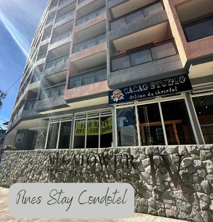 Pines Stay Condotel Near SM & Burnham Megatower 4 Apartment in Baguio