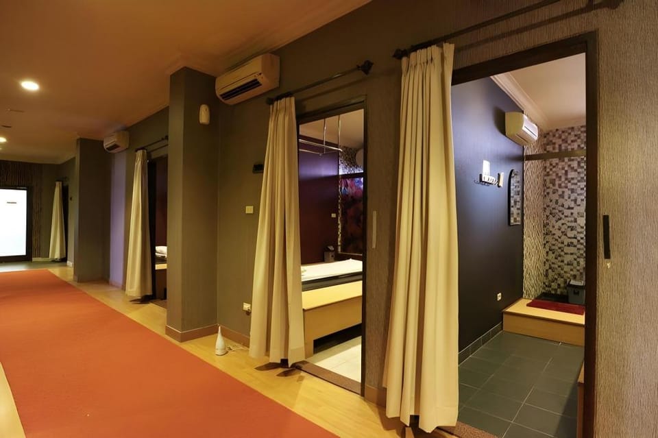 Hotel 678 Kemang Hotel in South Jakarta City