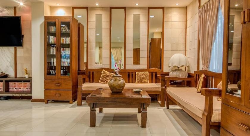 IOTEL Dharmawangsa Hotel in South Jakarta City