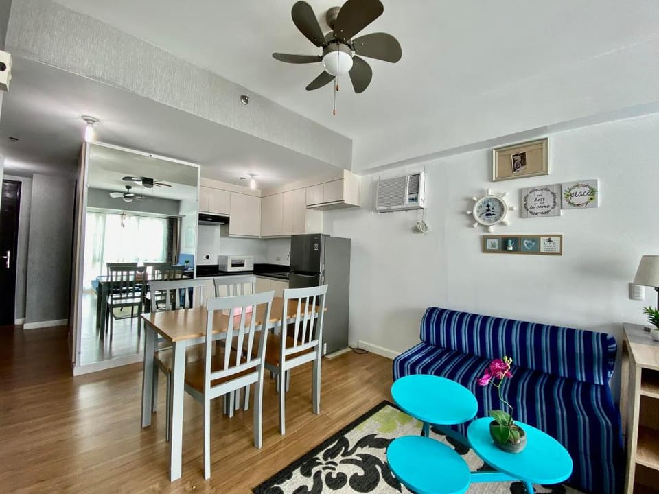 Abreeza Place T1 unit 2216 Vacation rental in Davao City