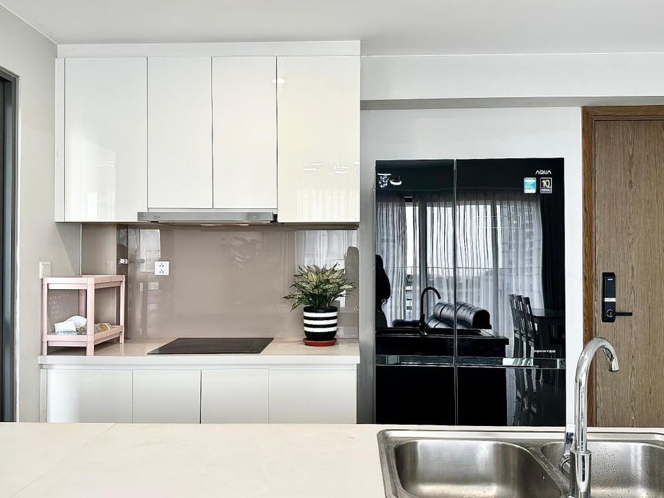 Chic & Modern 03 Bedrooms Masteri An Phu Apartment in Ho Chi Minh City