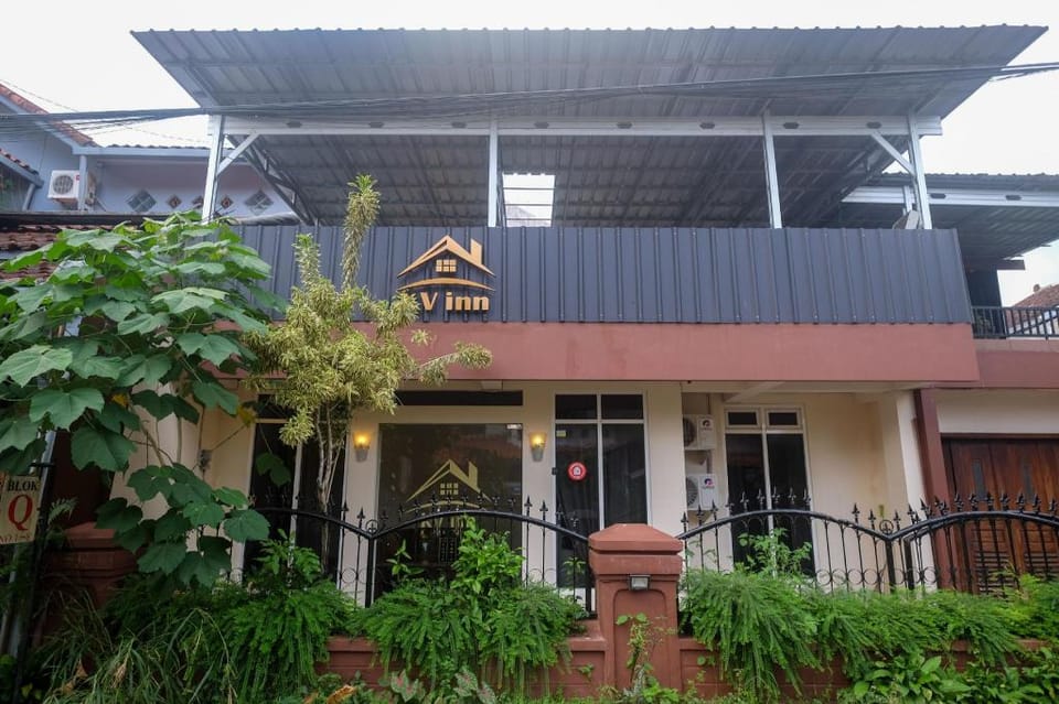 Koolkost near Stadion Maguwoharjo Hotel in Special Region of Yogyakarta