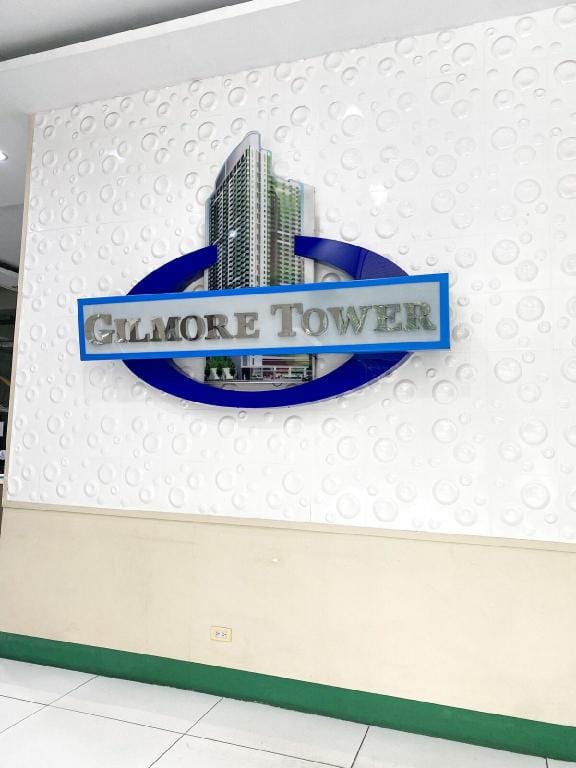 Two-Bedroom Gilmore Tower near Robinsons Magnolia Vacation rental in Quezon City