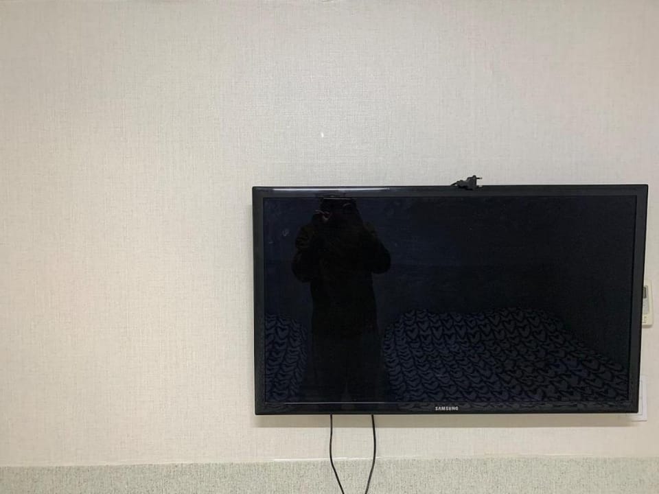 Sangsu Stn 1 min, 3 rooms, 4 beds, 1st floor[1] Villa in Seoul