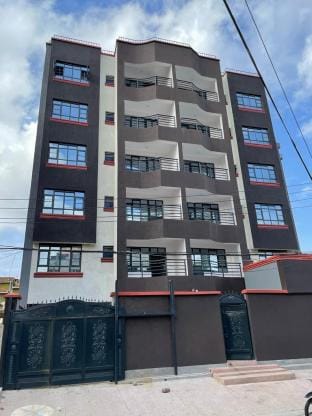 Toniwest Homestay Sadi Rd, South B Vacation rental in Nairobi