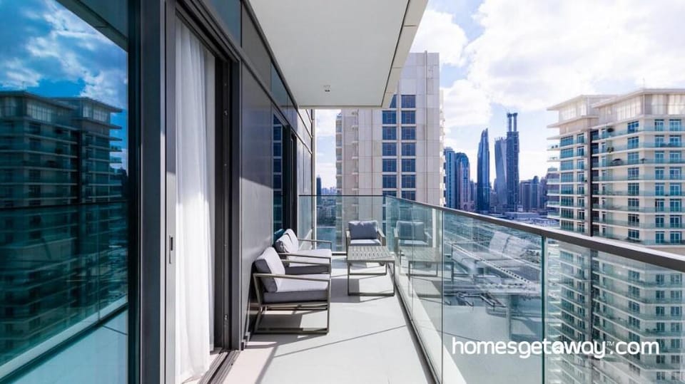 HomesGetaway - Luxury 2BR Apartment in Beach Vista Vacation rental in Dubai