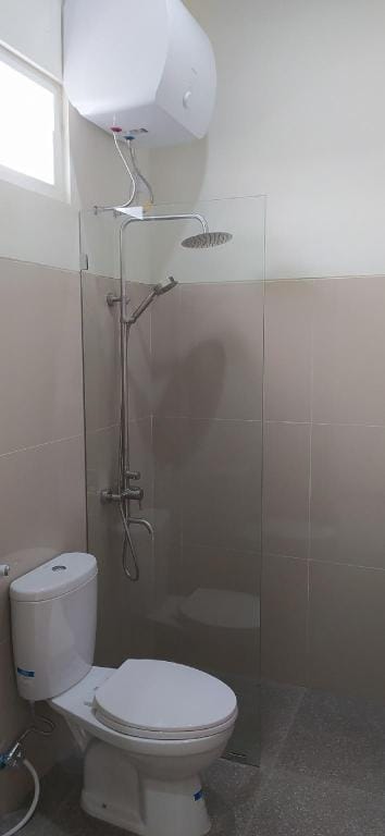 Villa Kayana EE6 - 3 Bedrooms, Dekat JTP3 Villa in Batu
