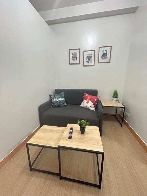 SMDC Trees w/Netflix &WIFI 2 Bedroom  Vacation rental in Quezon City