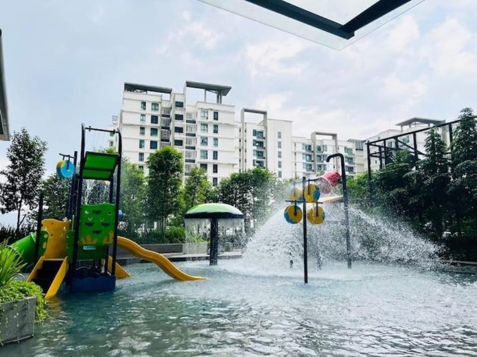 LV1-SunwayVelocity#Aeon#3R2B#MRT/LRT/500Mbps WIFI Vacation rental in Federal Territory of Kuala Lumpur