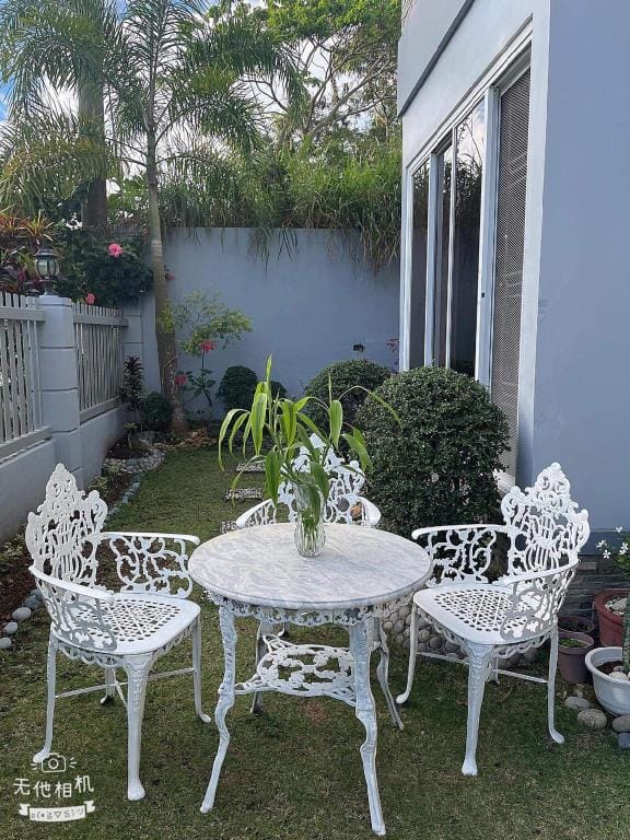 Tagaytay Lake View Home, your home away from home Vacation rental in Calabarzon
