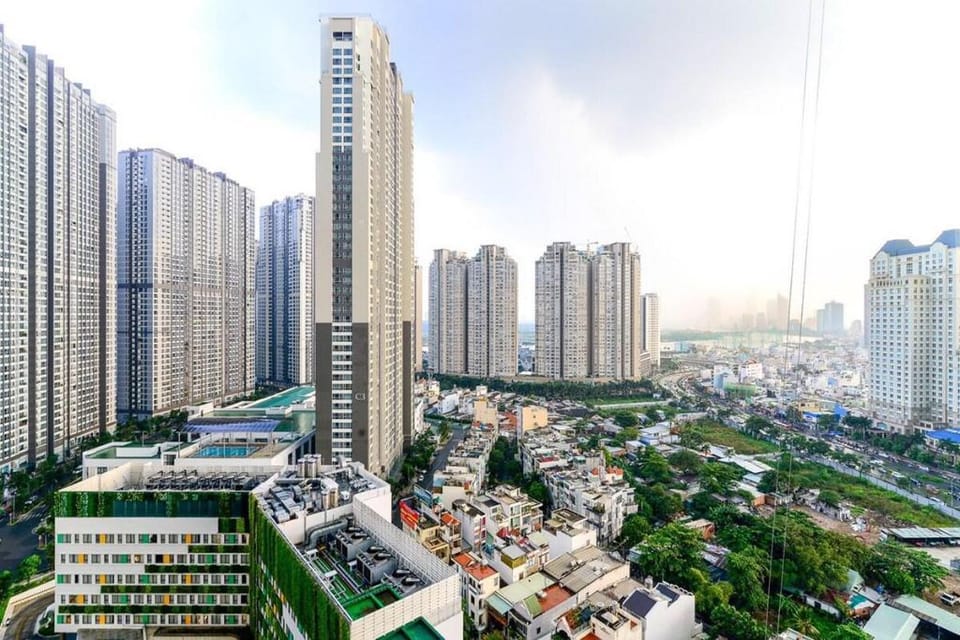 Vinhome Central Park Cho Thuê Hai Phòng Ngủ Vacation rental in Ho Chi Minh City