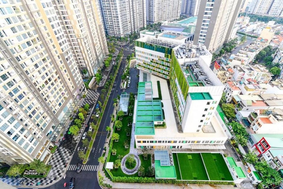 Vinhome Central Park Cho Thuê Hai Phòng Ngủ Vacation rental in Ho Chi Minh City