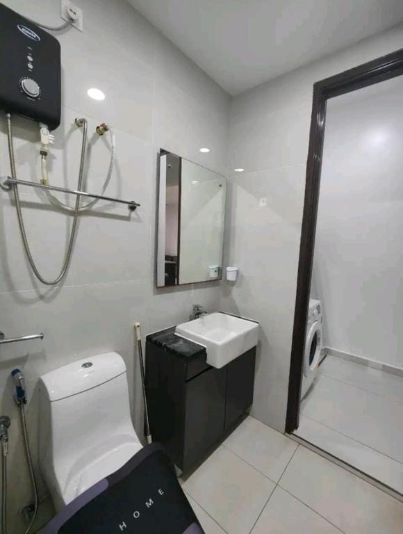 Johor, near CIQ, Danga bay Free parking 2BR@6pax Apartment in Johor Bahru
