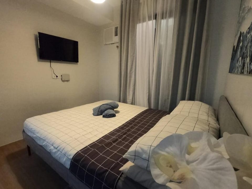 Netflix and Chill Staycation Studio Vacation rental in Tagaytay