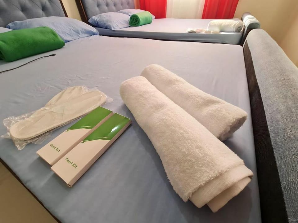 condo 2-6 pax at the center of Baguio Apartment in Baguio
