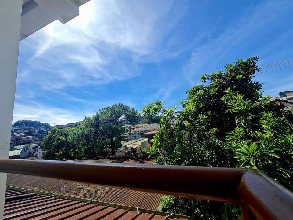 Room for 2-5 pax 3 floor Awingan transient baguio Apartment in Baguio