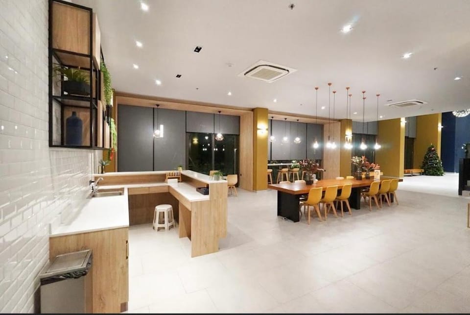 Lumpini Makkasan NANA Square/Central Boutique One-Bedroom/Four Face Buddha Apartment in Bangkok
