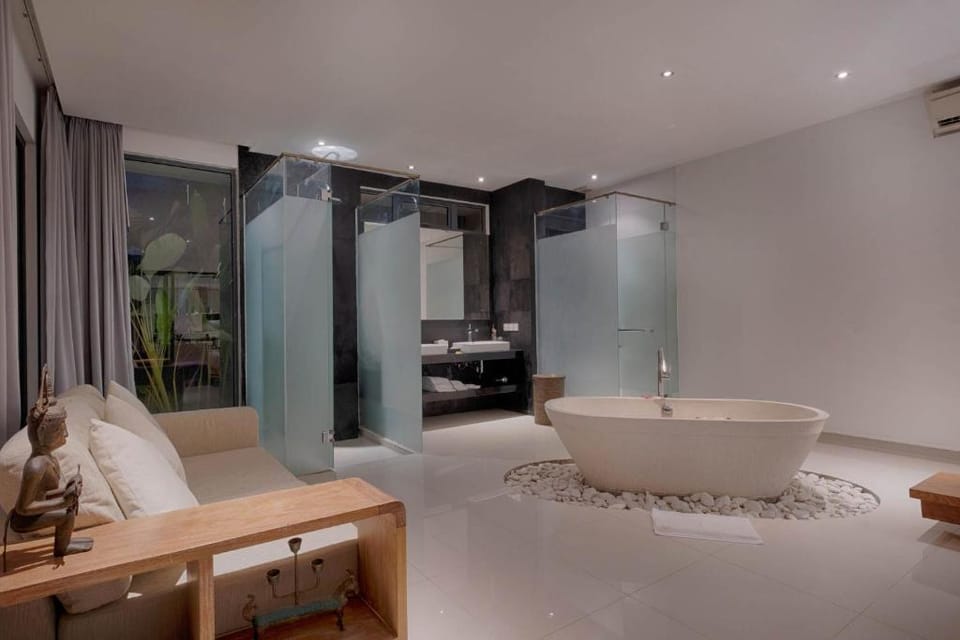 Three Bedroom Canggu Pool Villa Villa in North Kuta