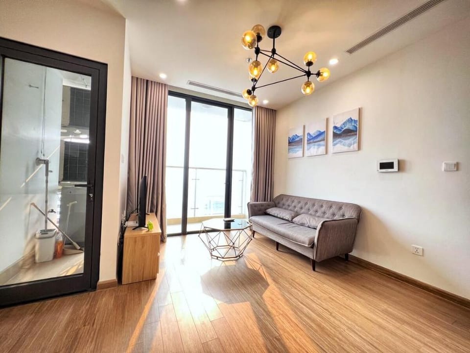 Căn hộ cao cấp Vinhomes Skylake Vacation rental in Laos