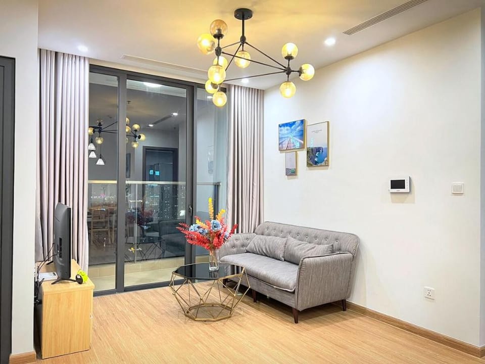 Căn hộ cao cấp Vinhomes Skylake Vacation rental in Laos