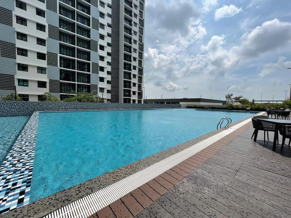 New! Modern 3-Bedroom Home Near Desaru Beach G0908 Apartment in Johor